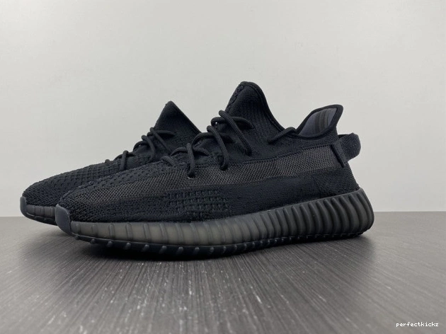 HQ4540 V2 Onyx 350 Adidas Boost Yeezy 0709